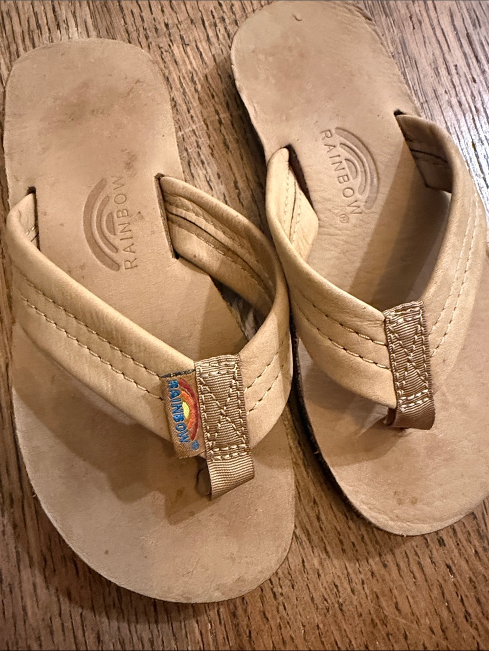 Rainbow Beige Leather Flip Flops kids sandals youth size 11/12 - Picture 2 of 8